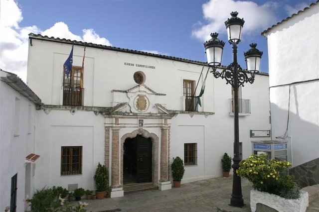 Archivo - Plaza de Villaluenga del Rosario