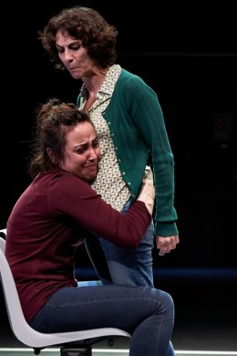 'La Isla', Escrito Y Dirigido Por Juan Carlos Rubio E Interpretado Por Gema Matarranz Y Marta Megías