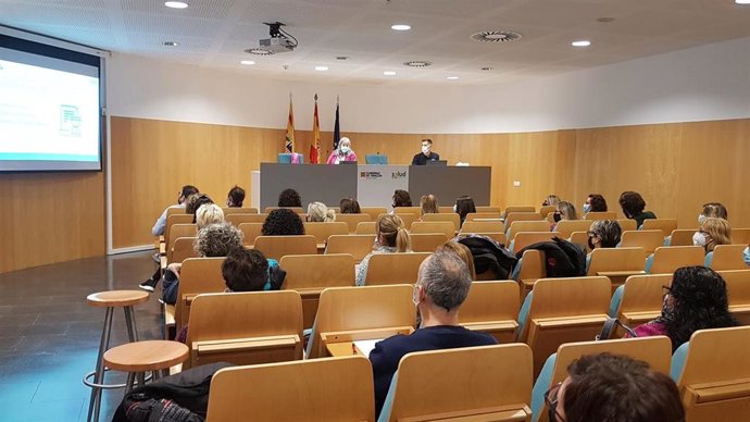 Sanidad forma a sus trabajadores para abordar las conductas violentas.