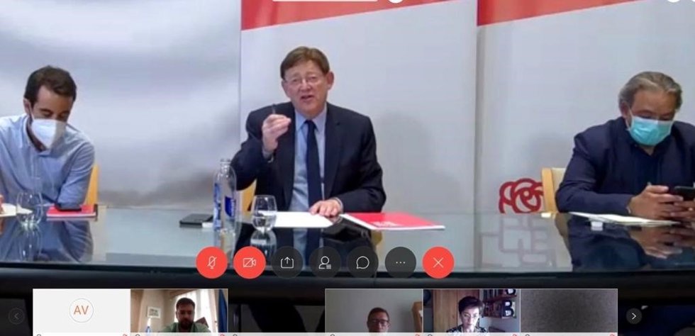 Archivo - José Muñoz, Ximo Puig y Manolo Mata en la CEN del PSPV-PSOE