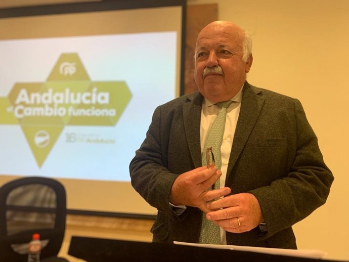 Jesús Aguirre, durante su participación en el Foro Regional de Salud y Educación, en el marco del 16 Congreso Autonómico del PP andaluz