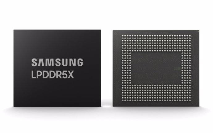 Samsung DRAM LPDDR5X.