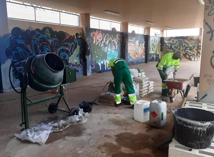 Obras de mejora en el casal de barri de Son Roca.