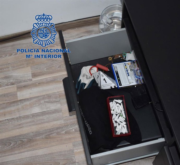 Imagen de parte del material intervenido durante las entradas y registros