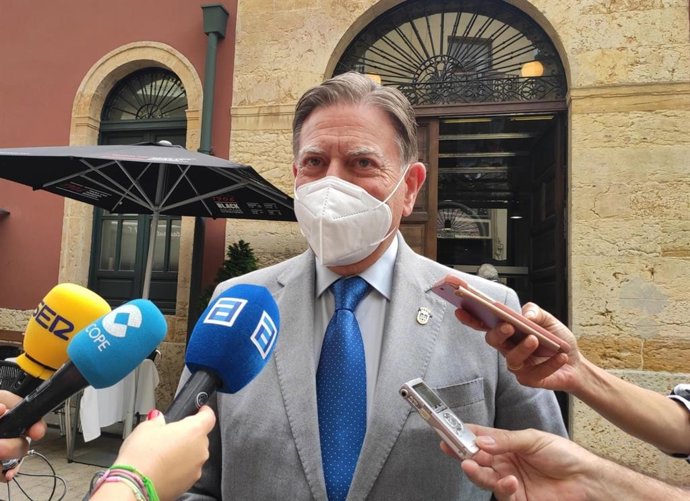 Archivo - El alcalde de oviedo, Alfredo Canteli.