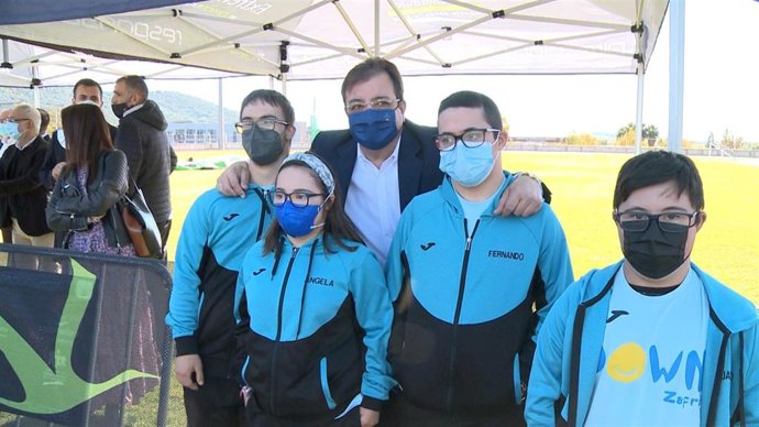El presidente de Extremadura, Guillermo Fernández Vara, inaugura en Cáceres los Juegos Extremeños de Deporte Especial (Jedes)