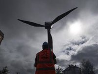 Vestas mantendrá la producción en Viveiro hasta el 31 diciembre y asegura que buscará inversores hasta final de 2022