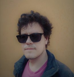 El poeta Adolfo González gana el VI Premio de Aforismos Rafael Pérez Estrada