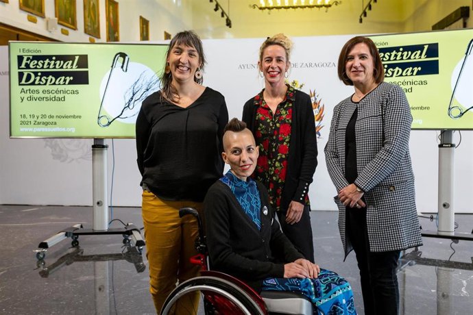 Presentación del primer Festival Dispar de artes escénicas y diversidad, que tendrá lugar del 18 al 20 de noviembre en Zaragoza