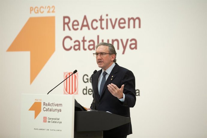 El conseller d'Economia, Jaume Giró, presenta el projecte de comptes