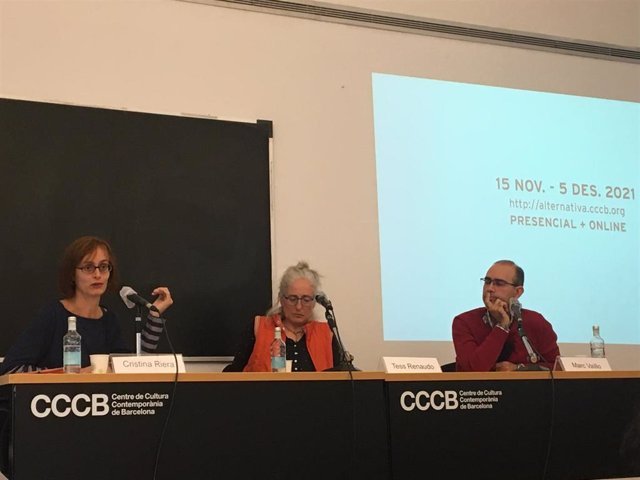 Presentación del XXVIII Festival de Cinema Independent de Barcelona, L’Alternativa, con sus directores, Tess Renaudo, Cristina Riera y Marc Vaillo.