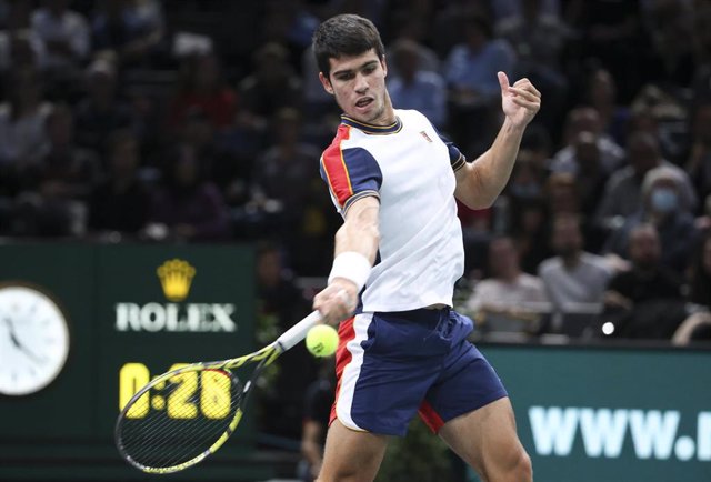 Carlos Alcaraz of Spain during the Rolex Paris Masters 2021, ATP Masters 1000 tennis tournament on November 4, 2021 at Accor Arena in Paris, France - Photo Jean Catuffe / DPPI