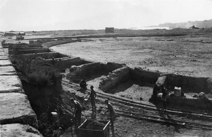 Prisioneros de guerra que habían combatido en la Guerra Civil con el ejército republicano trabajaron forzosamente en las excavaciones de las ruinas de Empúries (Girona) durante los primeros años del franquismo.