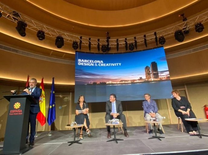 El primer teniente de alcalde, Jaume Collboni, en la sesión 'Barcelona Design and Creativity Hub' celebrada en el marco del Design Day en Dubai.