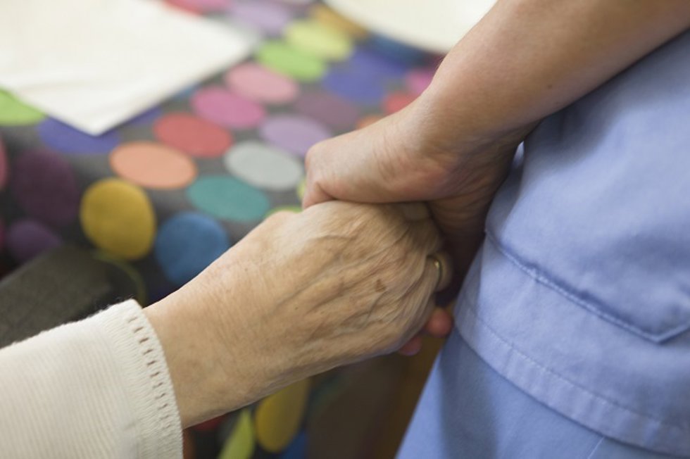 Archivo - El modelo de cuidados y la Estrategia contra la soledad de Álava se presentan en el Congreso Nacional de Alzheimer