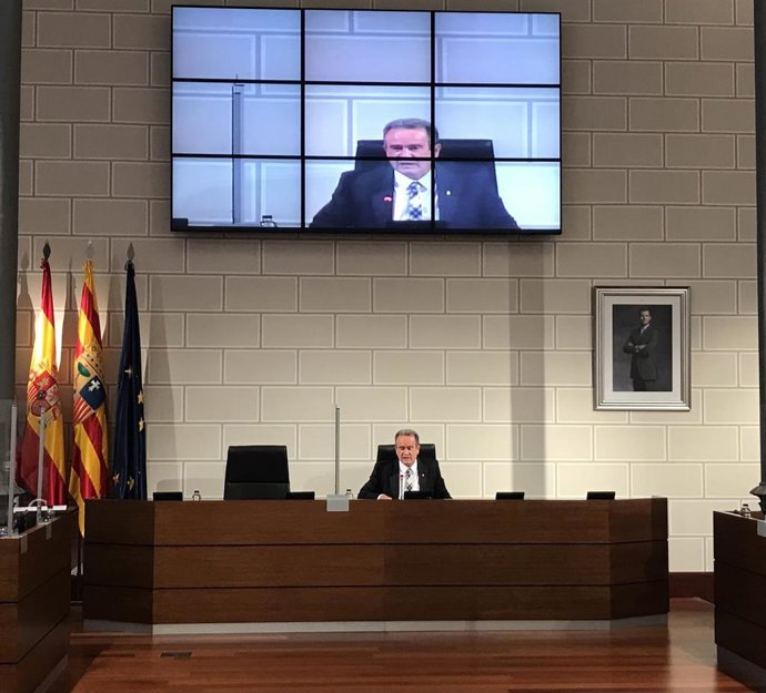 El presidente de la Diputación Provincial de Zaragoza (DPZ) Juan Antonio Sánchez Quero, en el pleno