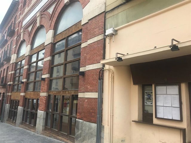 Archivo - Fachada del Teatro Darymelia donde se celebrará la gala de entrega de premios