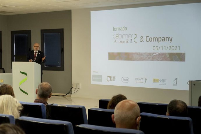 Científicos y empresas biotecnológicas buscan sinergias para impulsar la investigación en salud