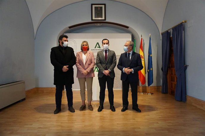 (Desde Izda.) Palomares, Borrego, Herrador Y Díaz, En La Delegación Del Gobierno Andaluz En Córdoba.