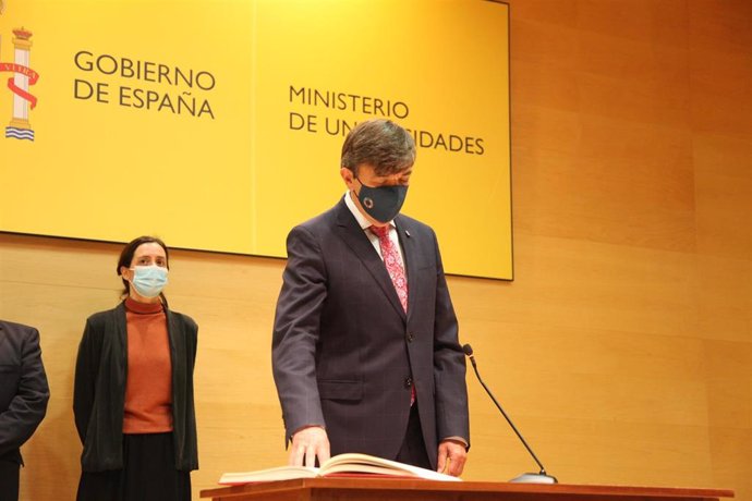 Carlos Andradas toma posesion como nuevo rector de la UIMP