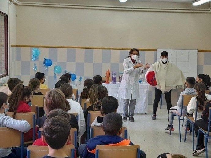 Fundación Progreso y Salud se suma a la Semana de la Ciencia en Andalucía con talleres infantiles.