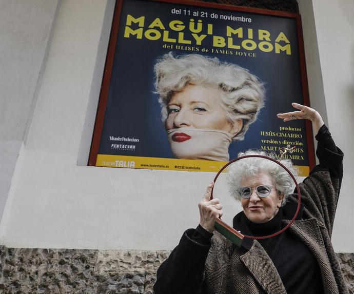 Presentación de 'Magüi Mira. Molly Bloom' que representa el regreso de la actriz y directora al mítico personaje del 'Ulises' de James Joyce en el Teatro Talía de Valncia