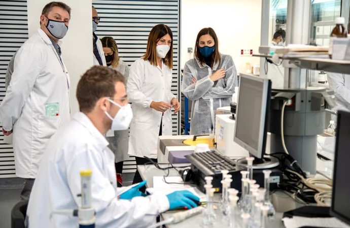 Archivo - Estudio presencia covid en aguas residuales (archivo)