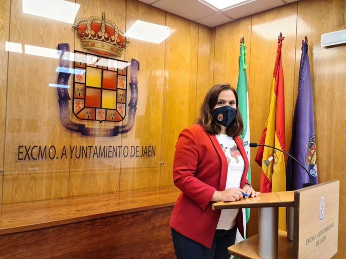 Archivo - La concejala de Políticas Sociales de Jaén, Ángeles Díaz.