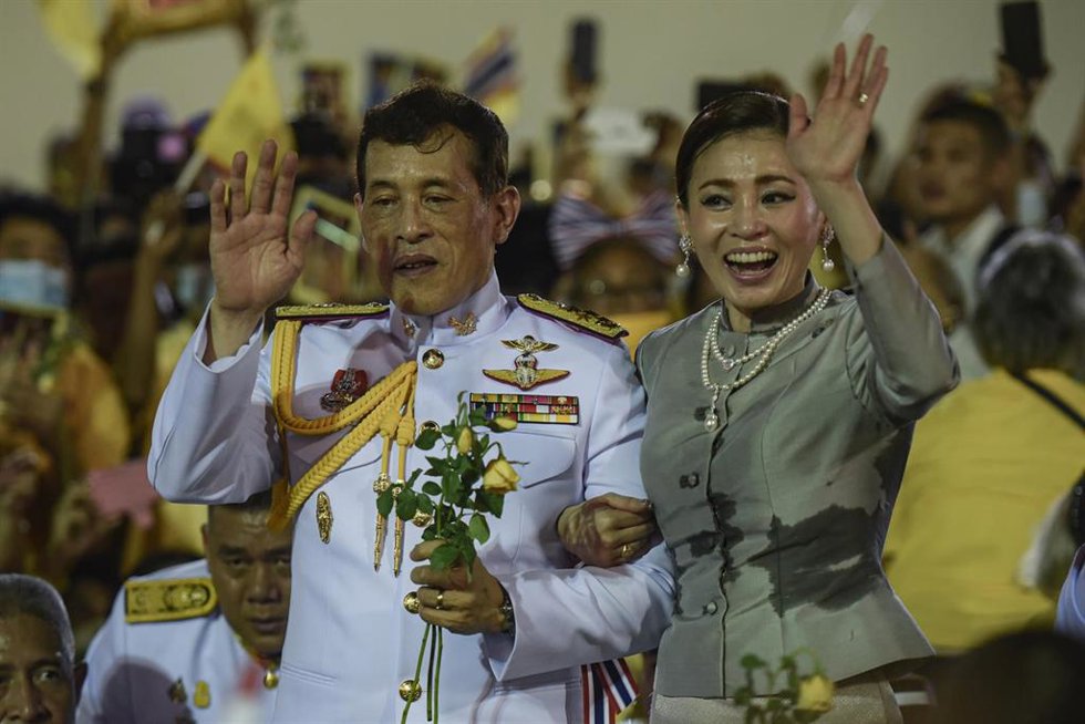 Archivo - El rey de Tailandia, Maha Vajiralongkorn, y la reina, Suthida.