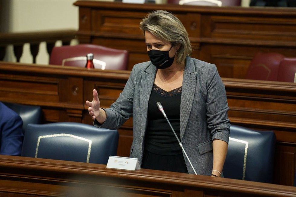 La consejera de Agricultura, Ganadería y Pesca del Gobierno de Canarias, Alicia Vanoostende