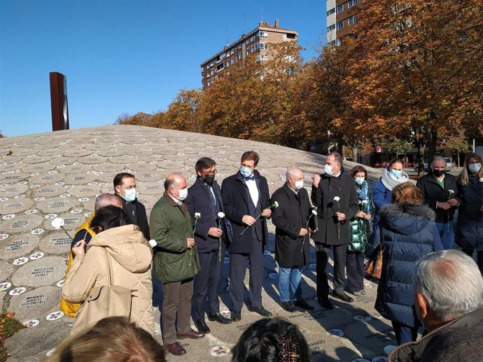 Acto de PP+Cs con motivo del 'Día de la Memoria'
