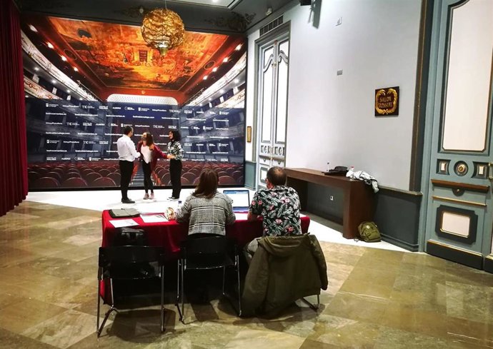 Celia Dolci busca entre 75 candidatos a los tres intérpretes con los que montará 'Esperando a Míster Bojangles' dentro de Factoría Echegaray