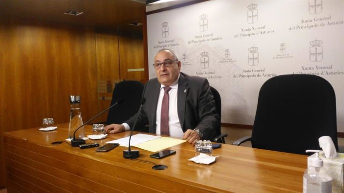 El diputado del Grupo Parlamentario Popular portavoz de Agricultura, Ganadería y Pesca, Javier Brea.