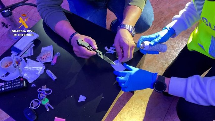 Parte de la droga incautada