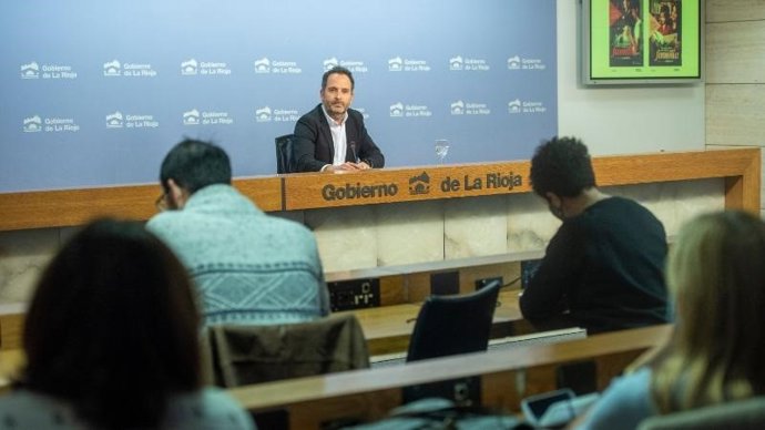 Ejecutivo regional diseña una campaña "para ofrecer una oportunidad de crecer en familia a menores que lo necesitan"