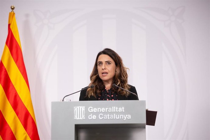 La portavoz del Govern, Patrícia Plaja, en rueda de prensa tras la reunión del Consell Executiu que ha aprobado el proyecto de ley de acompañamiento de los Presupuestos de la Generalitat de 2022.