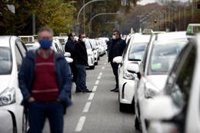 El Ayuntamiento de Madrid propone elevar en 2022 las tarifas del taxi 5 céntimos por kilómetro