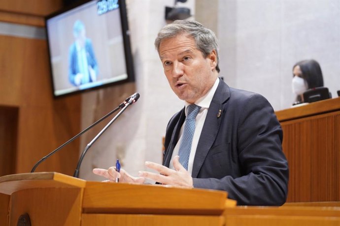 El portavoz de Ciudadanos en las Cortes de Aragón, Daniel Pérez, durante el Debate del estado de la comunidad.