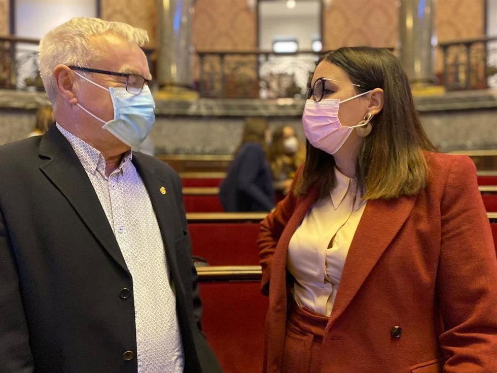 Joan Ribó y Sandra Gómez en el debate sobre el estado de la ciudad