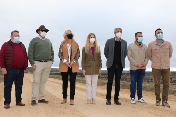 Visita a la obra de la carretera A-2200