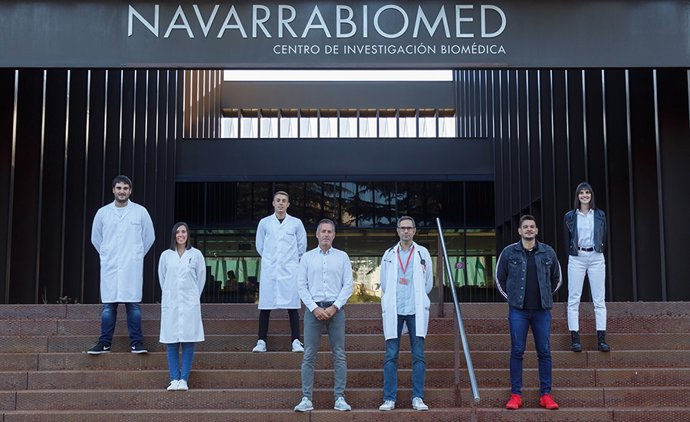 Archivo - De izda. A dcha. Sergio Oscoz Ochandorena, Yesenia García Alonso, Gaizca Legarra Gorgoñon, Mikel Izquierdo Redín, Julio Oteiza Olaso, Robinson Ramírez-Vélez, Nora García Alonso.