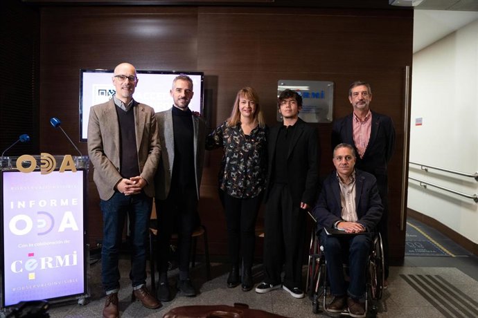 El 2,4% De Los Personajes De Series Y El 2,1% De Películas Representan A Personas Con Discapacidad, Según Un Informe Realizado Por El Observatorio De La Diversidad En Los Medios Audiovisuales (ODA).