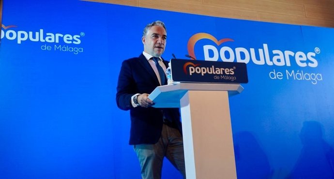 El presidente del Partido Popular de Málaga, Elías Bendodo, en la inauguración del Congreso local del PP de Cártama