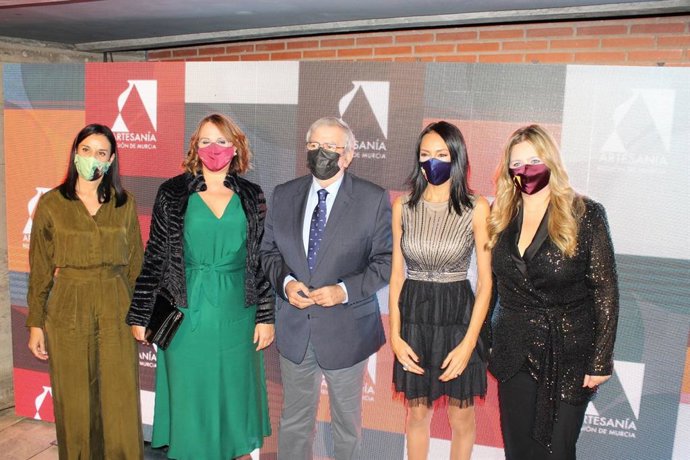 Responsables regionales durante la gala