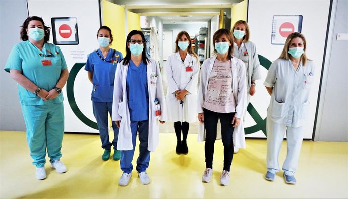 Profesionales del Hospital Reina Sofía de Tudela crean una aplicación informática que mejora la trazabilidad del material quirúrgico en intervenciones de traumatología.