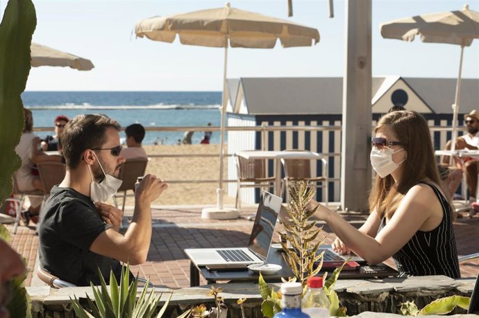 Archivo - Las Palmas de Gran Canaria, entre las 25 mejores ciudades para teletrabajar en el mundo según WorkMotion