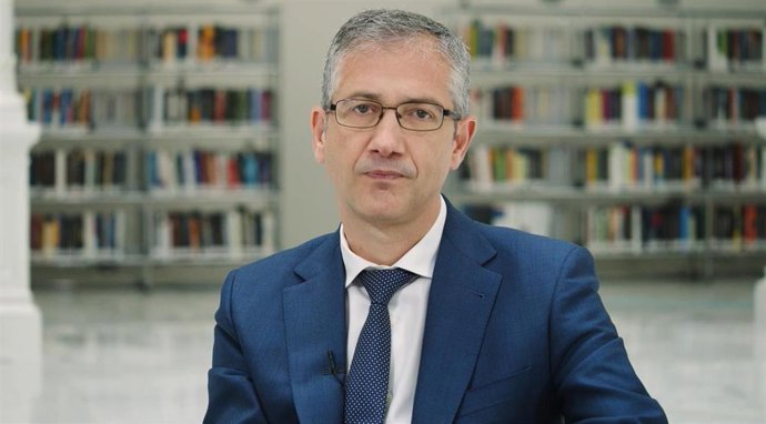 Archivo - El gobernador del Banco de España, Pablo Hernández de Cos, en un mensaje que acompaña al Informe Anual de 2020.