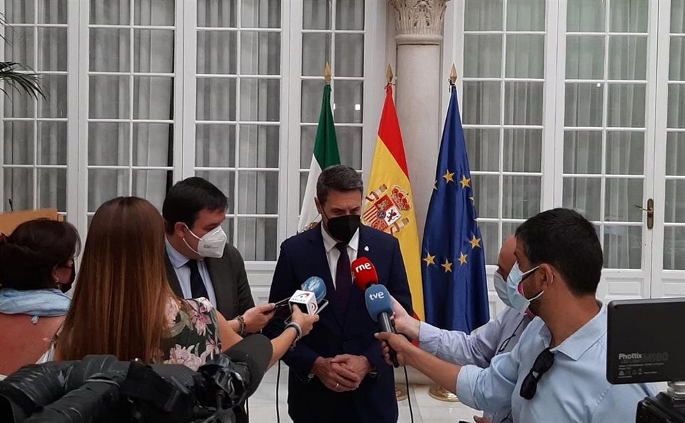 Archivo - El delegado del Gobierno en Andalucía, Pedro Fernández, en una foto de archivo.