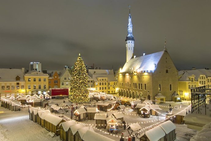 Archivo - Mercado de Navidad en Tallín (Estonia)