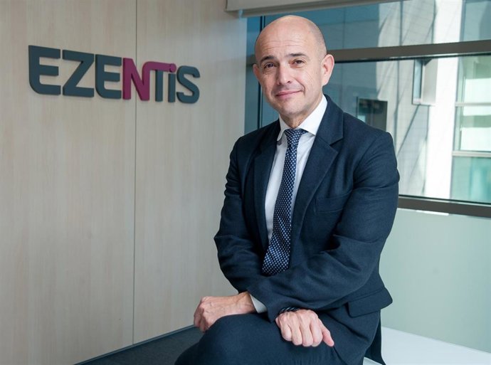 Archivo - Fernando González, pasará a ser director general de Ezentis tras su salida del Consejo